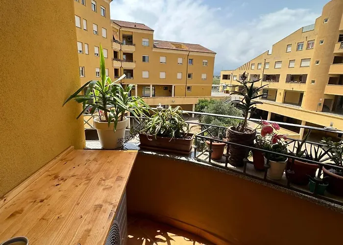 Апартаменти Yellow Spring - Intero Con 2 Bagni A 20 Minuti Dalle Spiagge