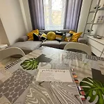 Yellow Spring - Intero Con 2 Bagni A 20 Minuti Dalle Spiagge Apartman *